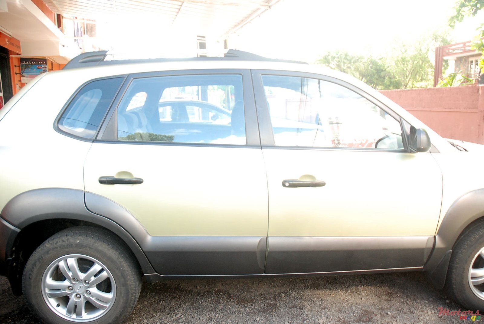 2006' Hyundai Tucson photo #5