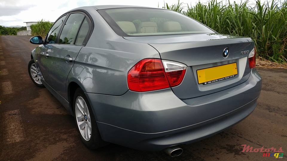 2005' BMW 3 Series E90 photo #2