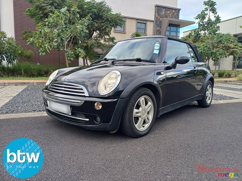 2007' MINI Cooper Cabrio photo #2