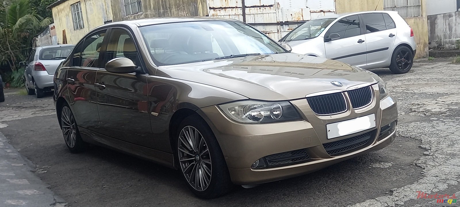 2007' BMW 320 photo #1