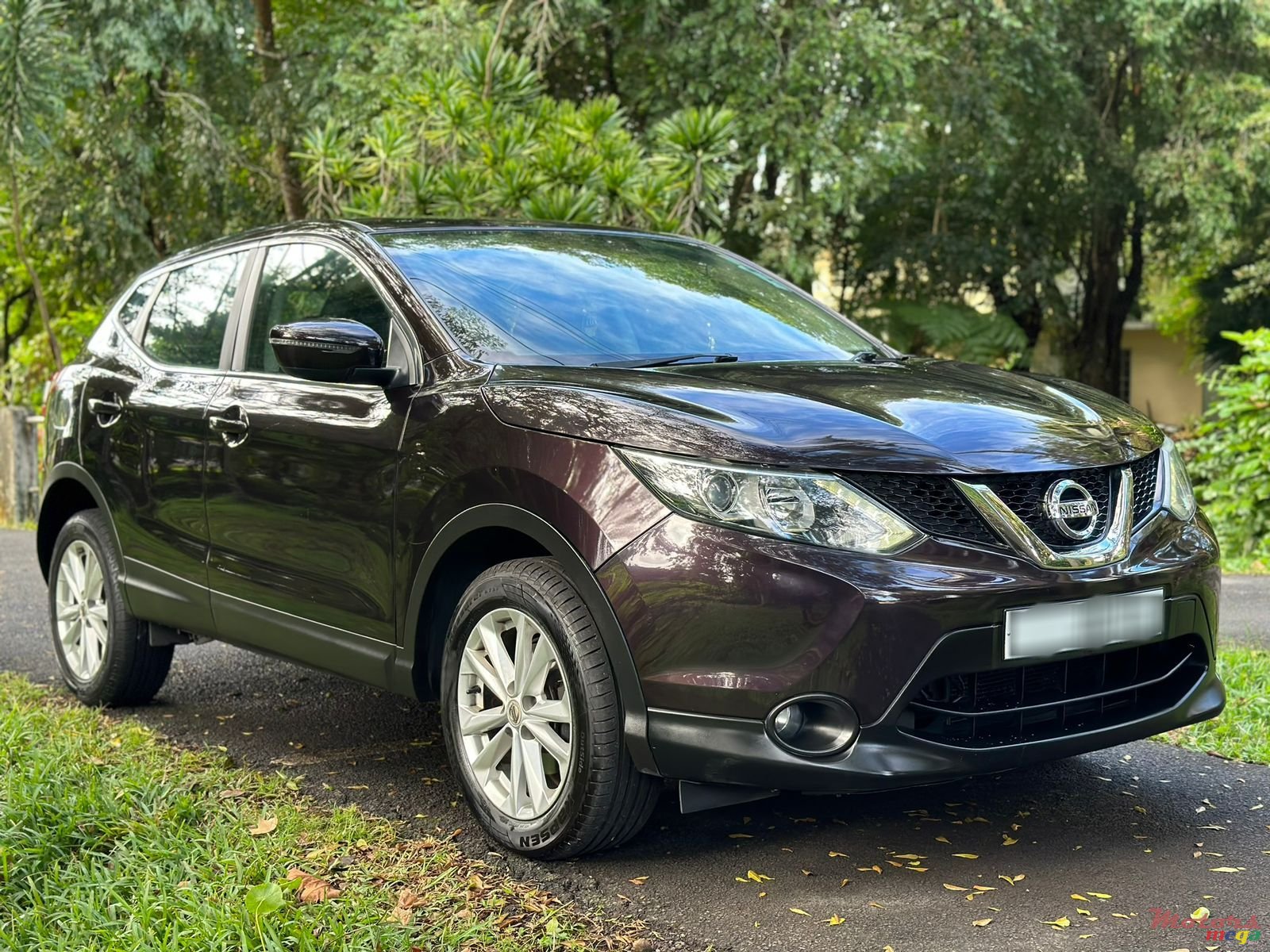 2016' Nissan Qashqai 1.2 Turbo photo #1