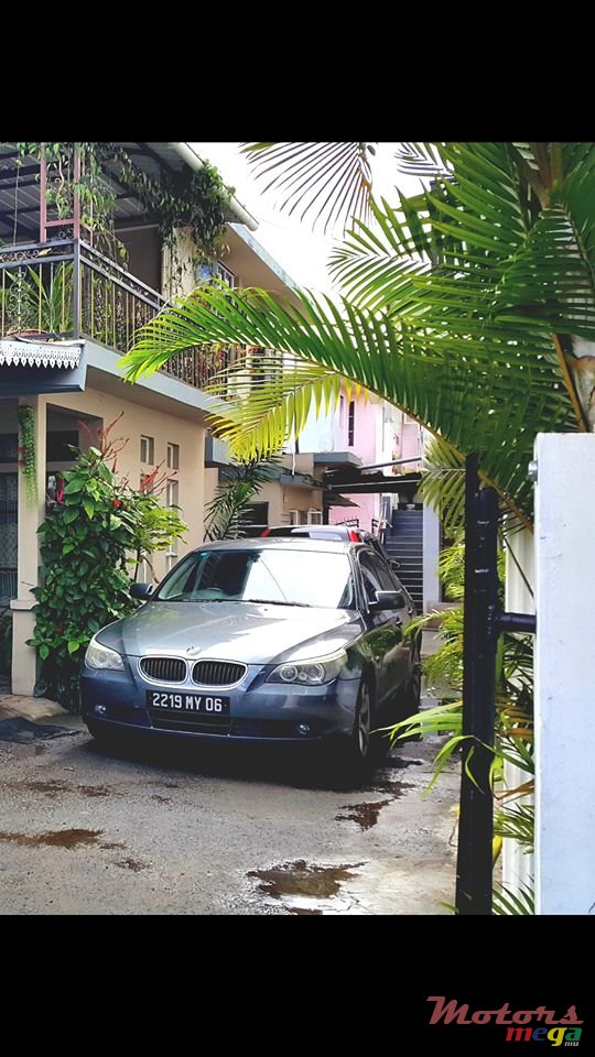 2006' BMW 5 Series 520D photo #5