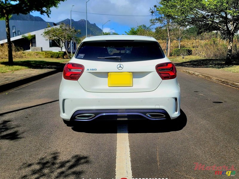 2018' Mercedes-Benz A 180 photo #3