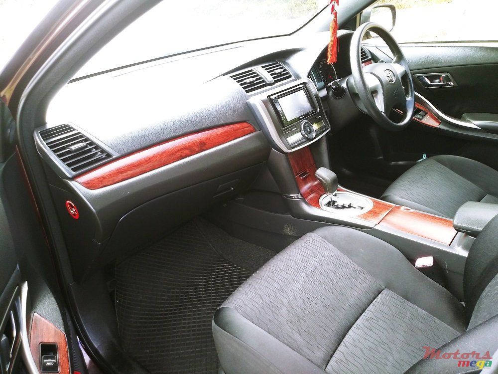2012' Toyota Allion A15 photo #6