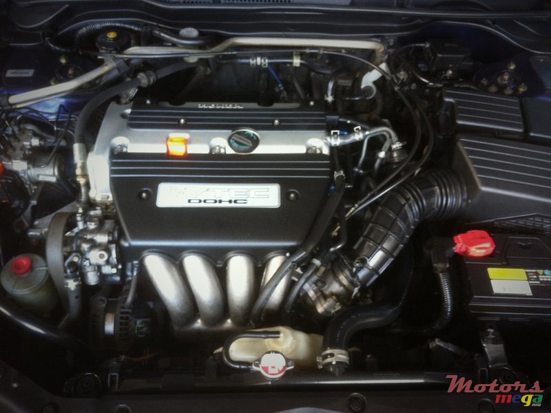 2004' Honda Accord stock photo #5