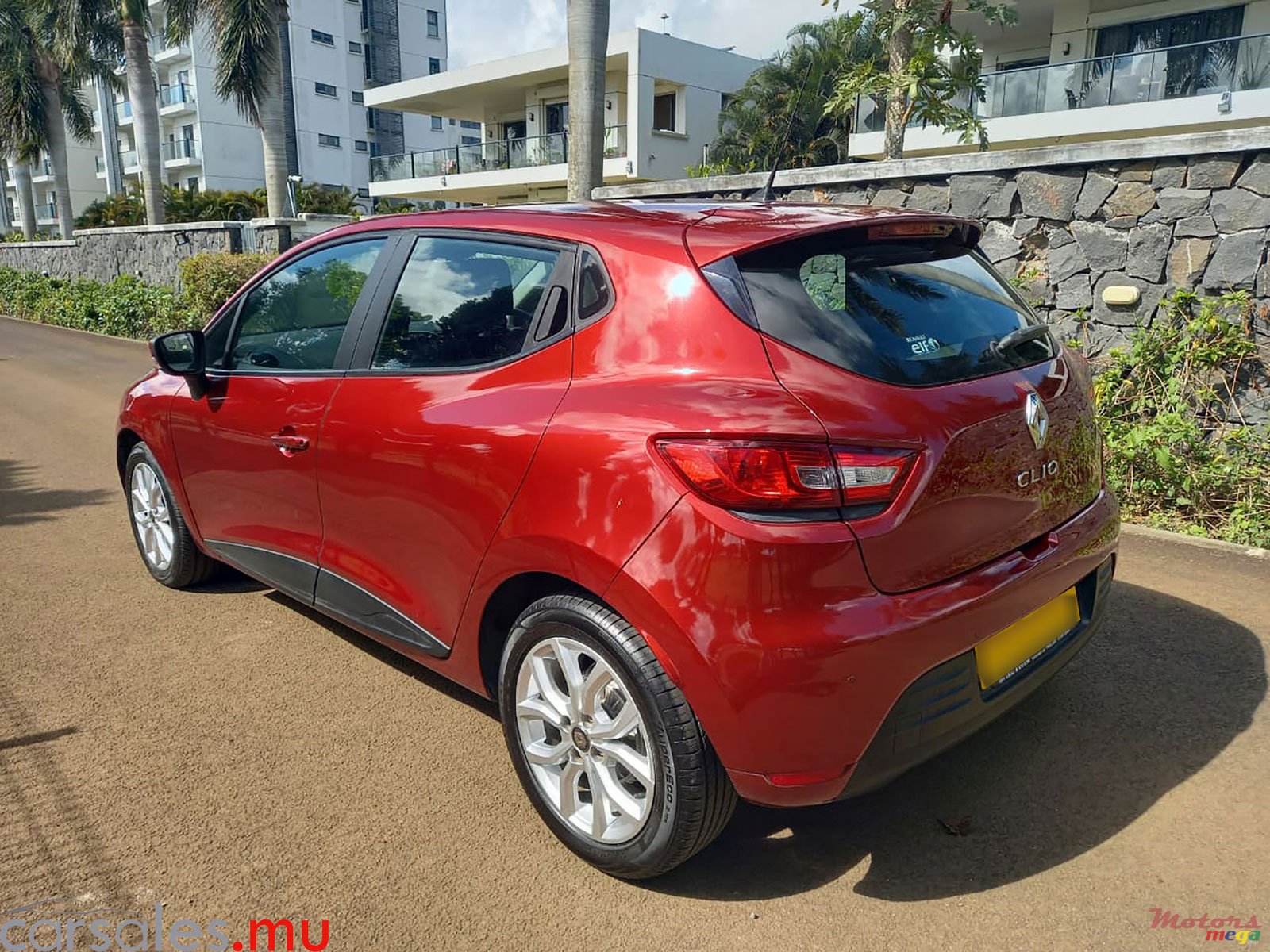 2020' Renault Clio 4 ZEN 1.2 photo #3