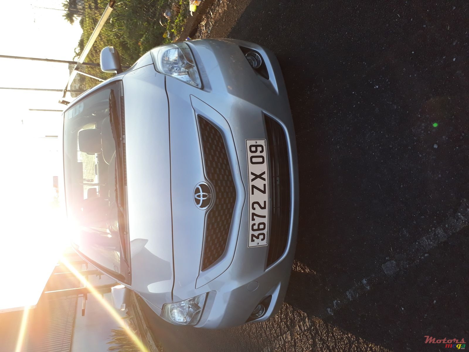 2009' Toyota Belta model G photo #1