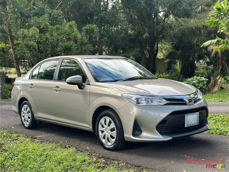 2017' Toyota Axio photo #1