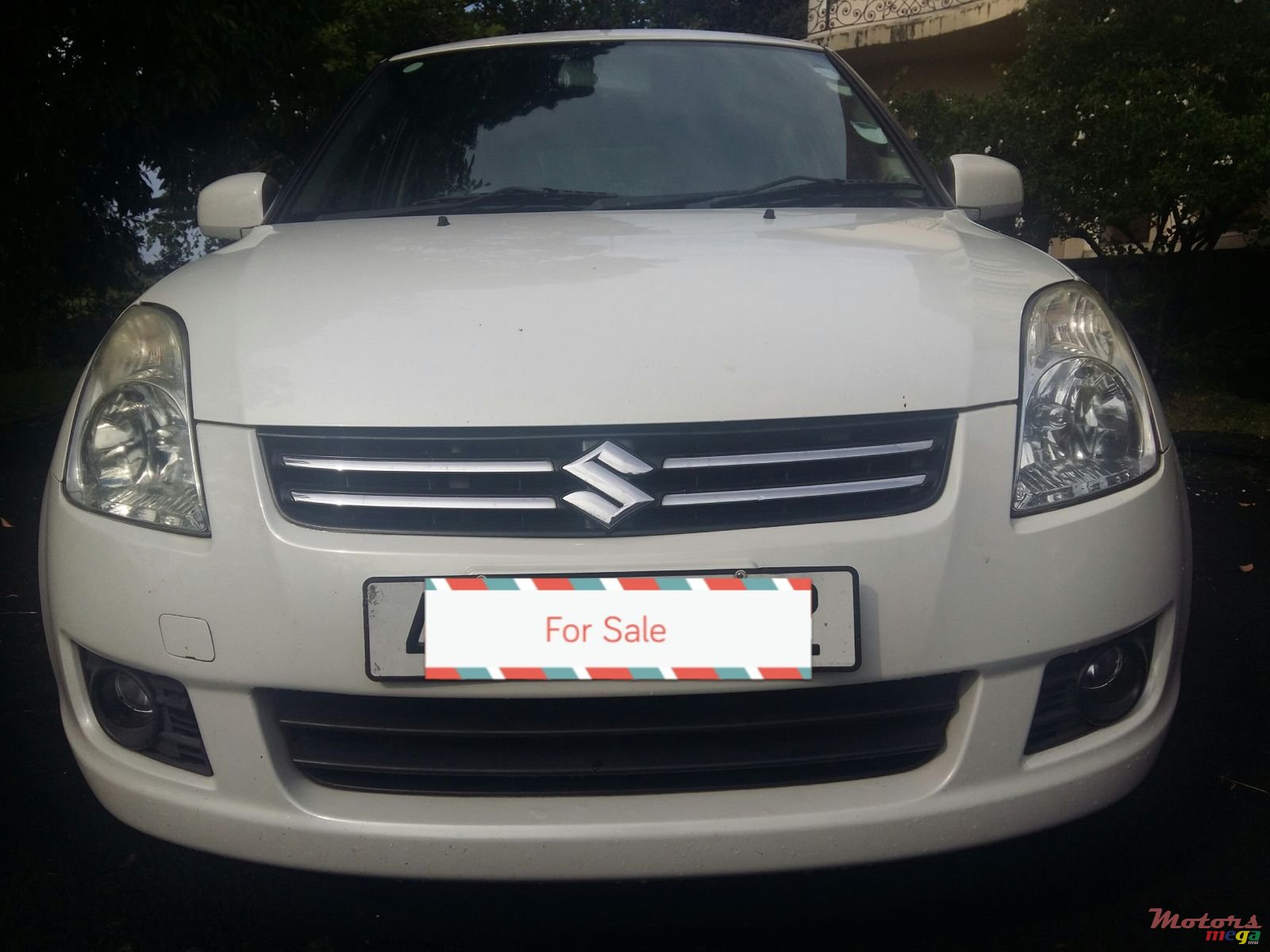 2012' Suzuki Swift photo #2