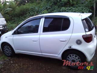 2001' Toyota photo #3