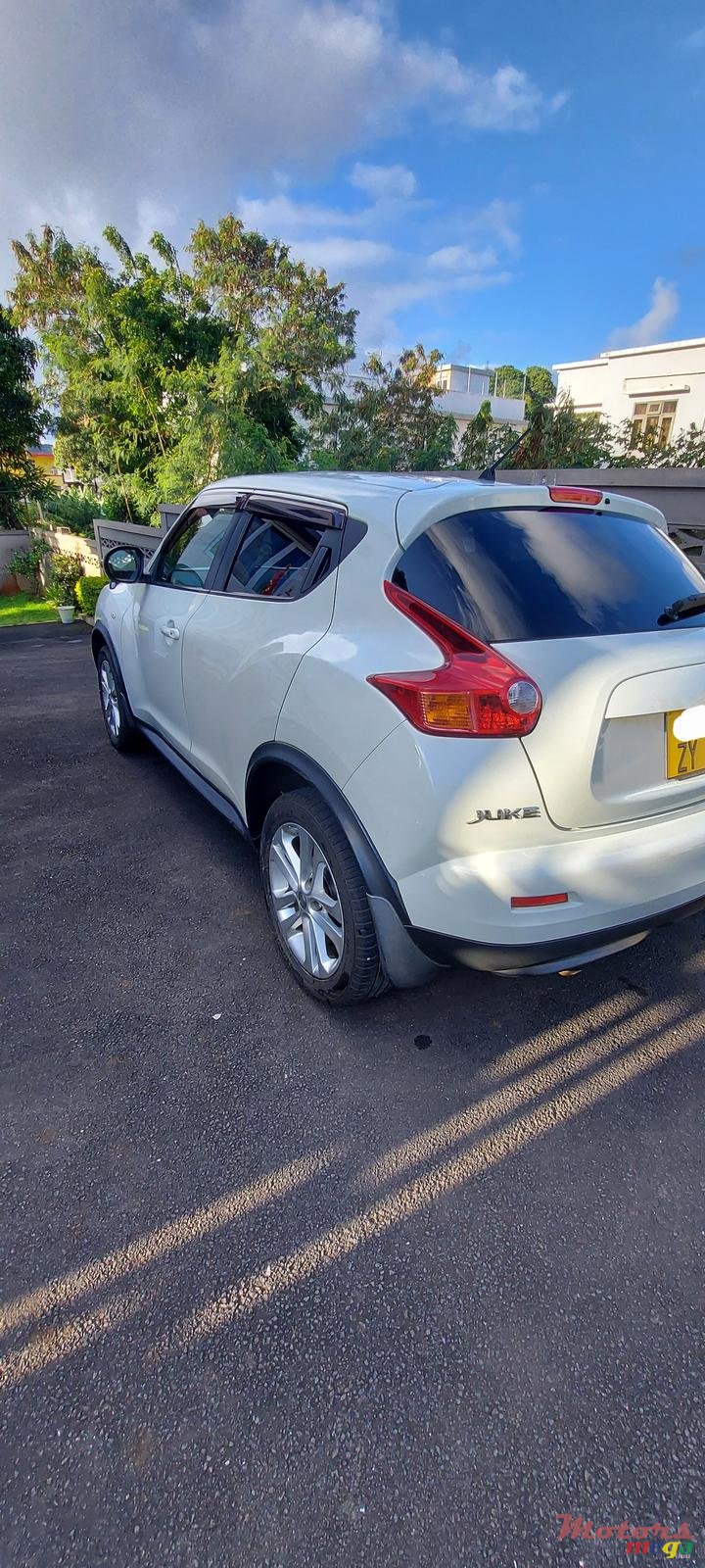 2010' Nissan Juke photo #6