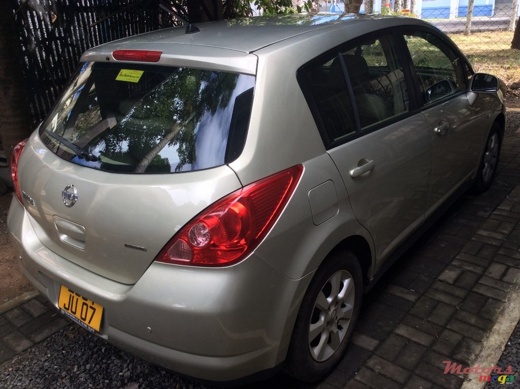 2007' Nissan Tiida photo #3
