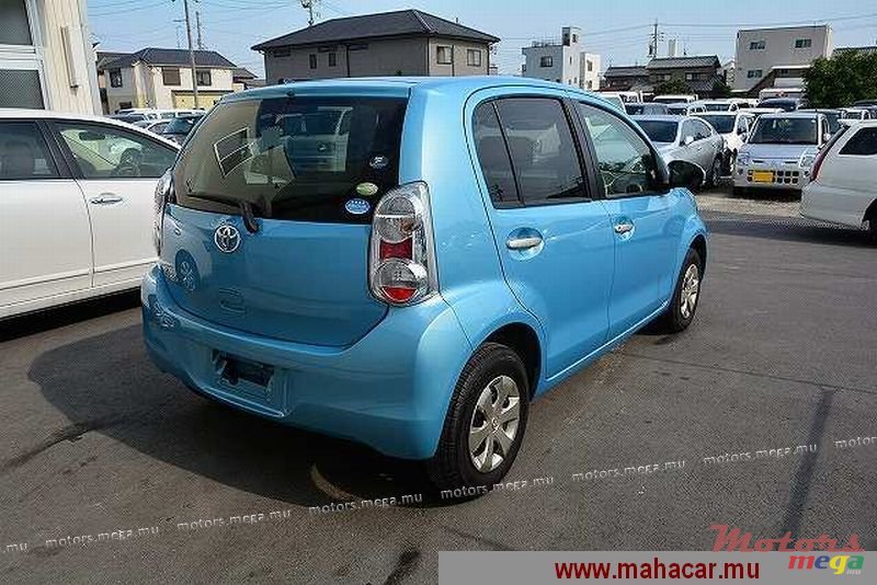 2011' Toyota Passo photo #3