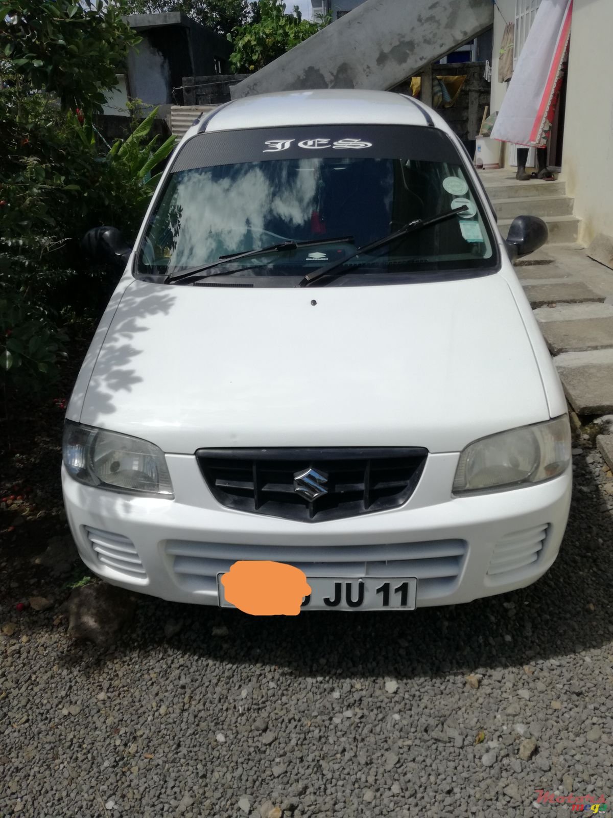 2011' Suzuki Alto photo #4