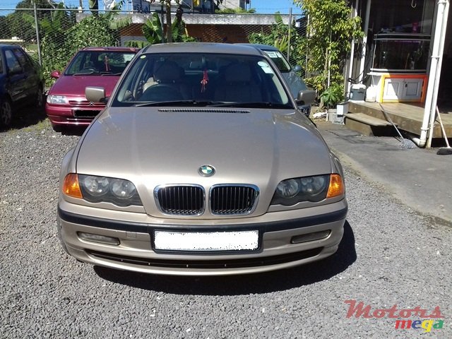 2000' BMW 320 photo #1
