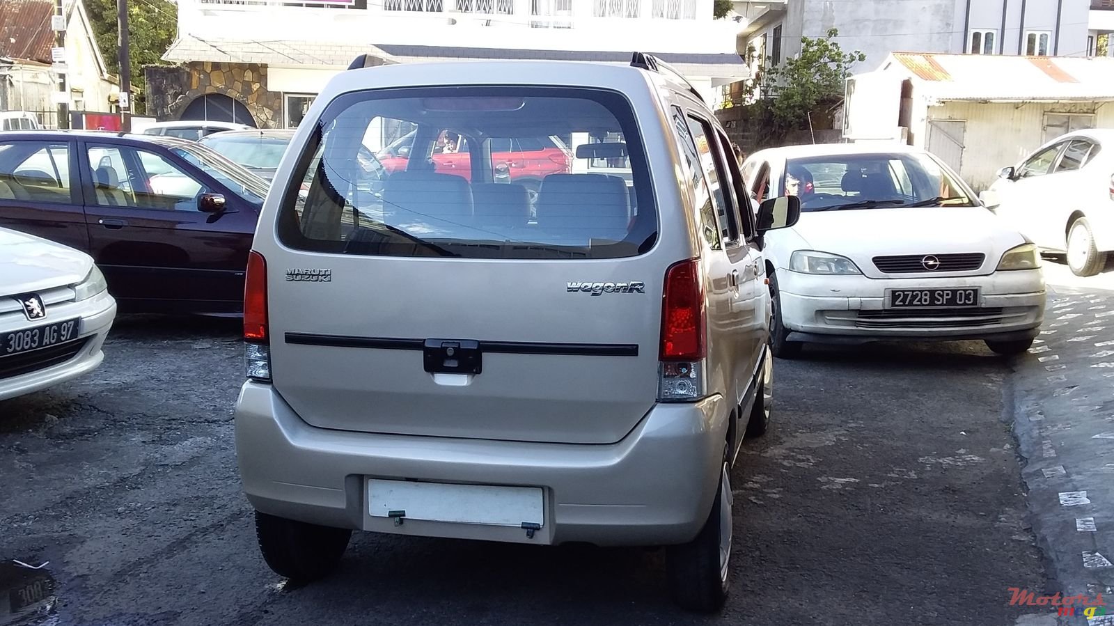 2005' Suzuki Wagon R photo #3