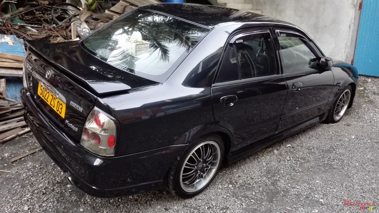 2003' Mazda Protege photo #3