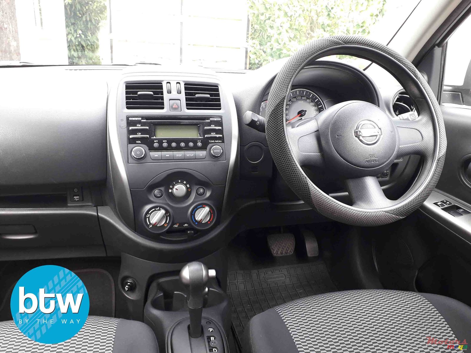 2016' Nissan Micra photo #7