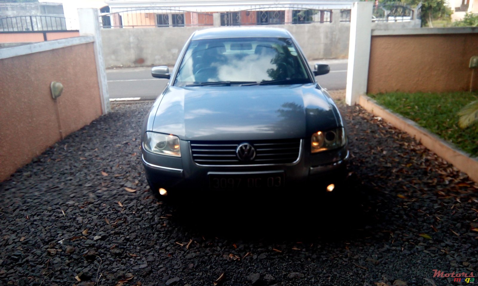 2003' Volkswagen Passat B5 photo #1