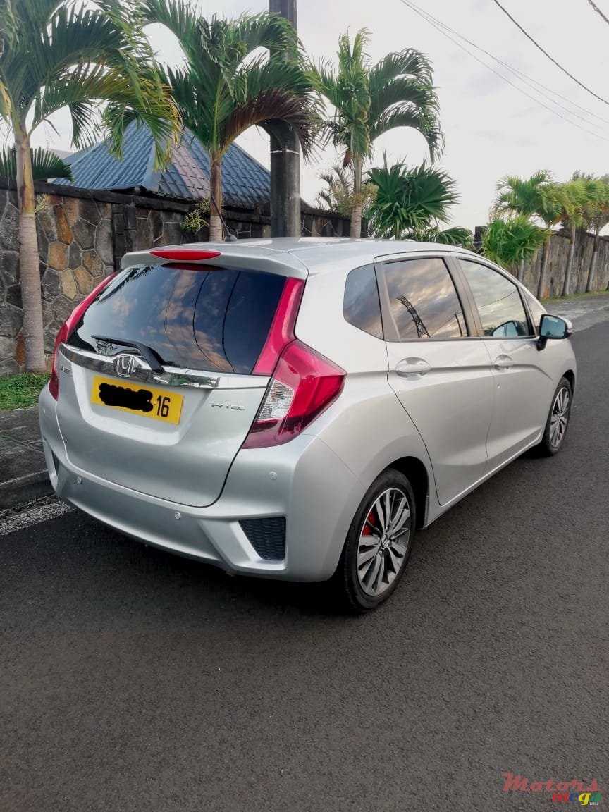 2016' Honda Jazz automatic photo #2