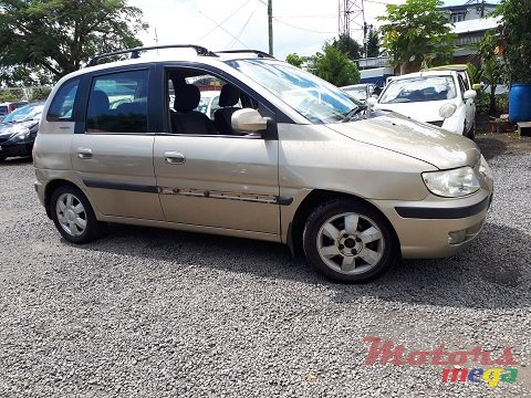 2003' Hyundai Matrix photo #2