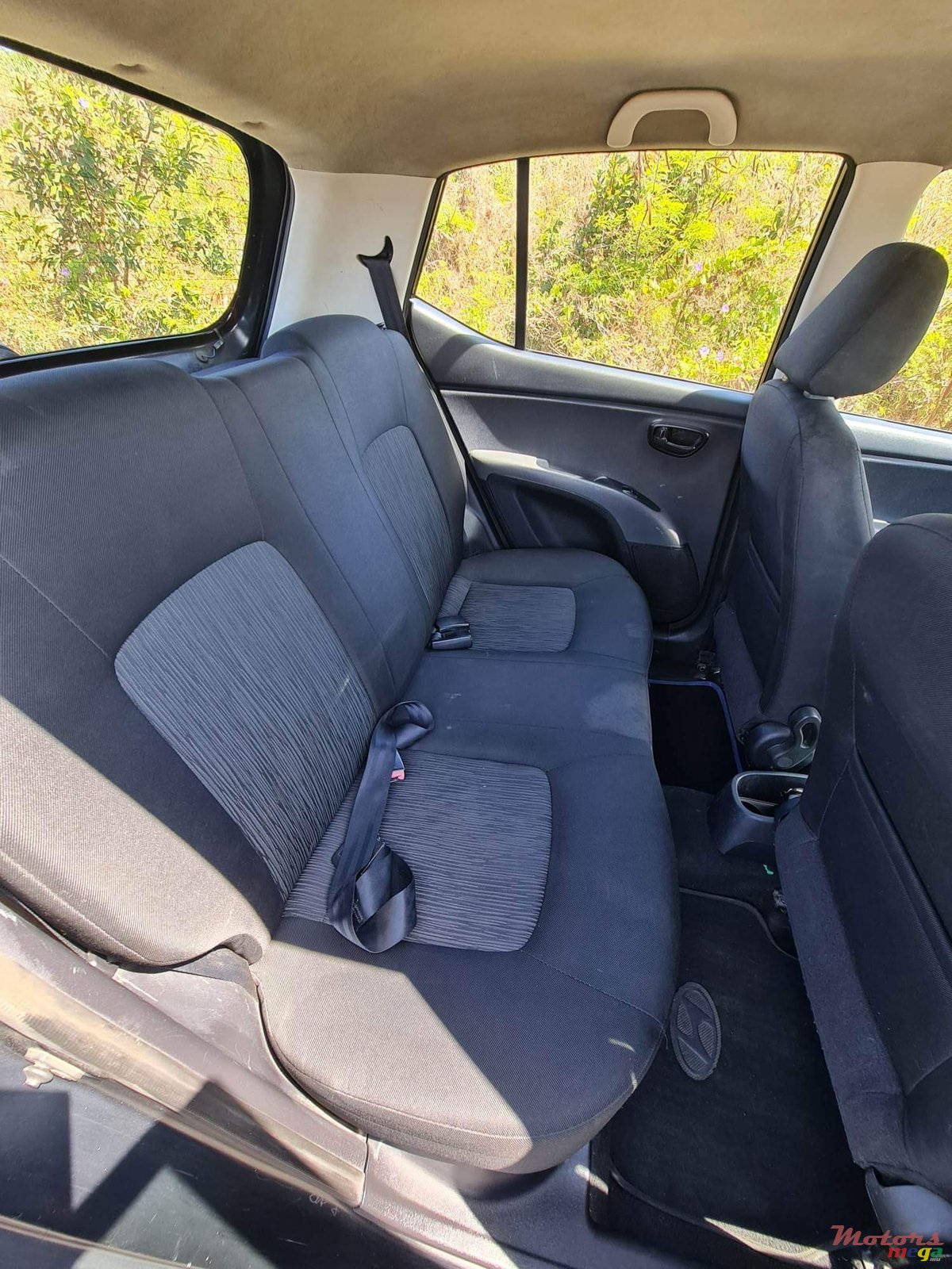 2011' Hyundai i10 photo #7