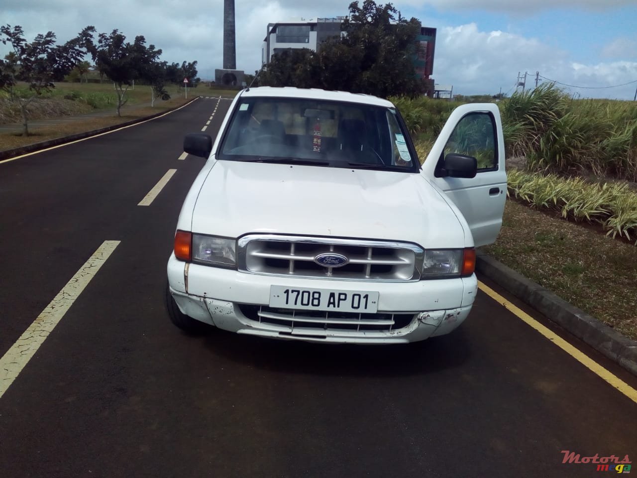 2001' Ford Courier photo #3