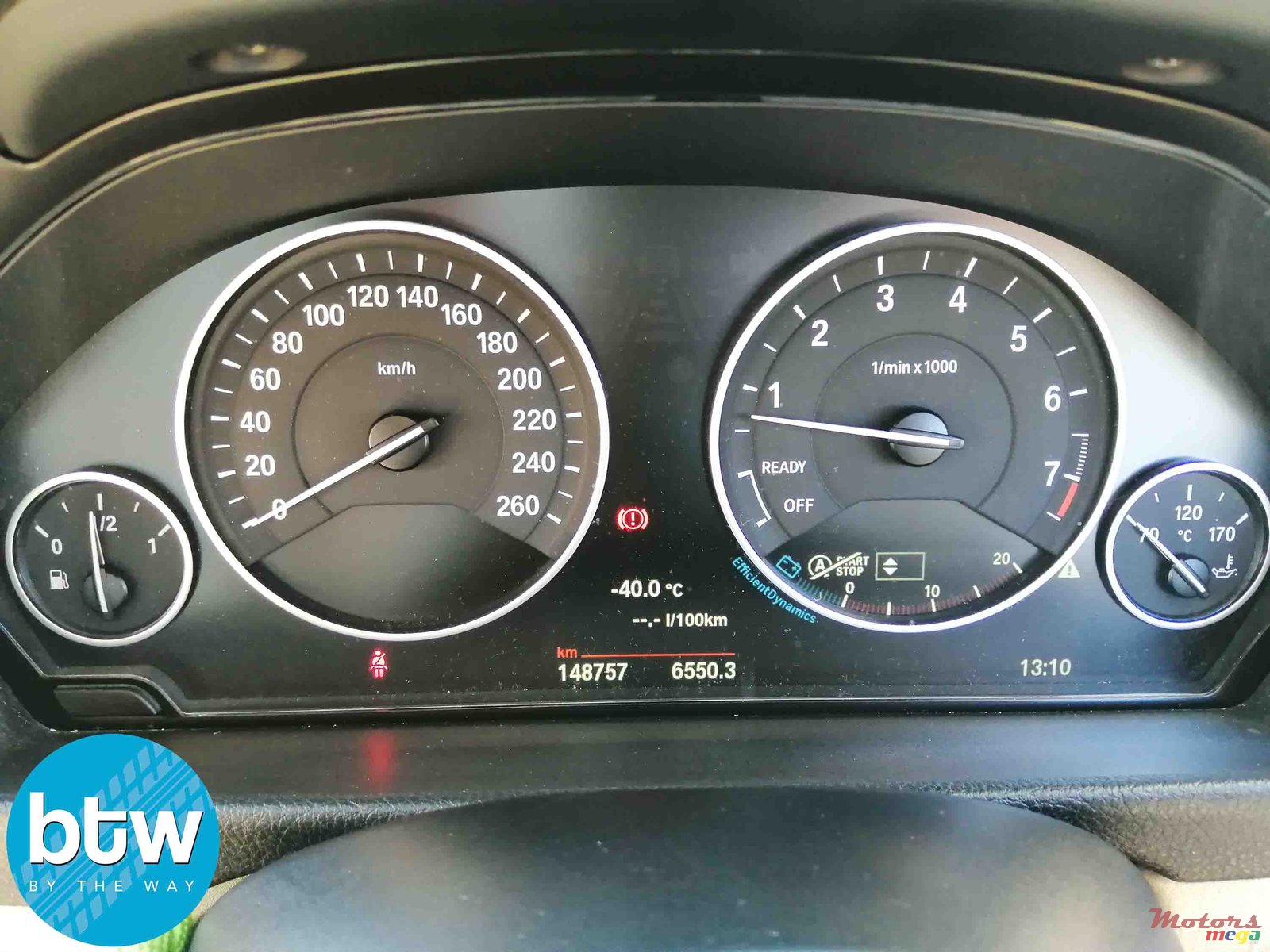 2015' BMW 3 Series 316i Luxury photo #7