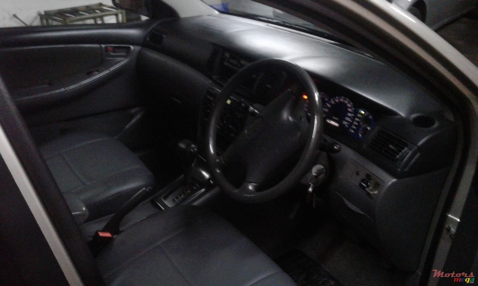 2002' Toyota Corrolla NZE photo #5