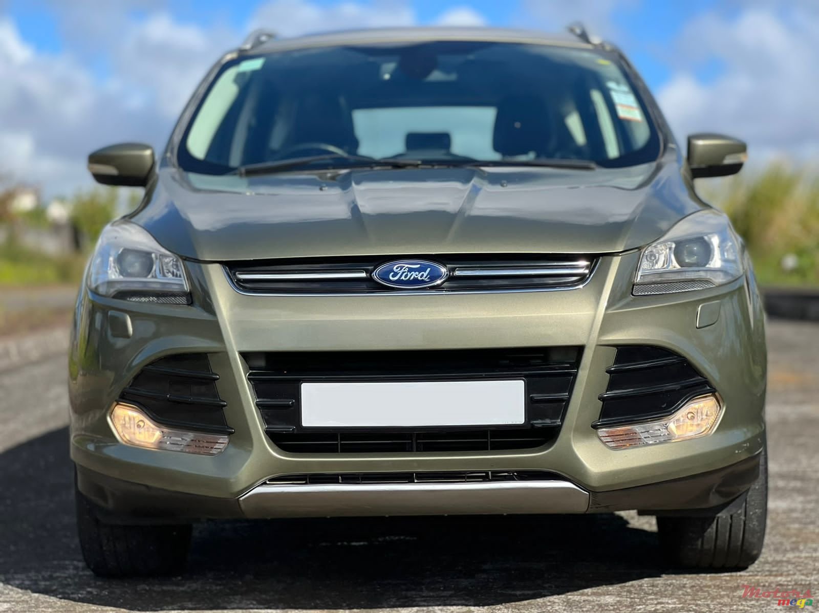 2014' Ford Kuga photo #1