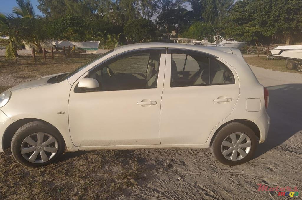 2013' Nissan March photo #4