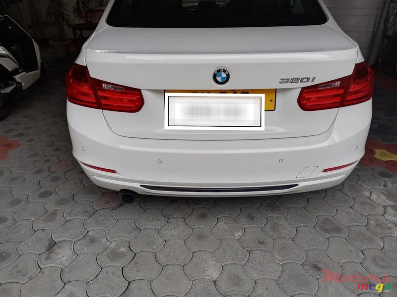 2015' BMW 3 Series No photo #2