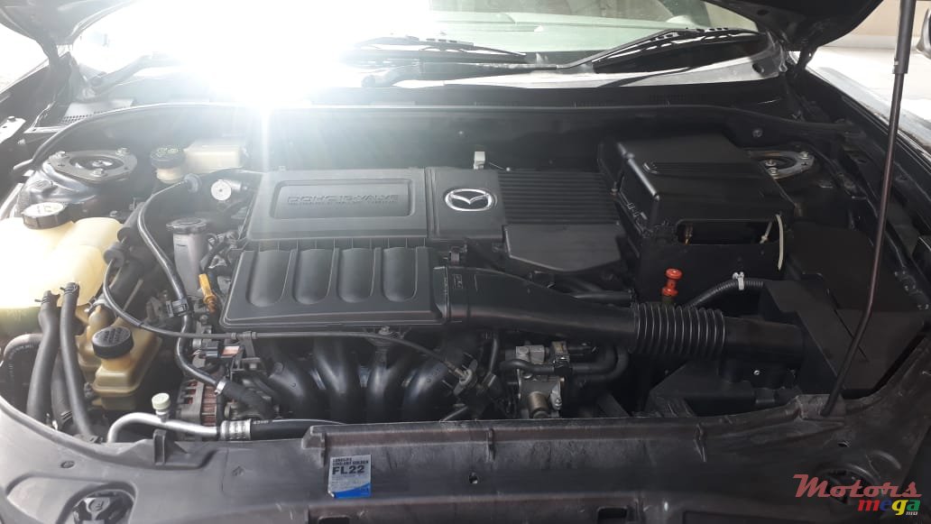 2005' Mazda Axela photo #4