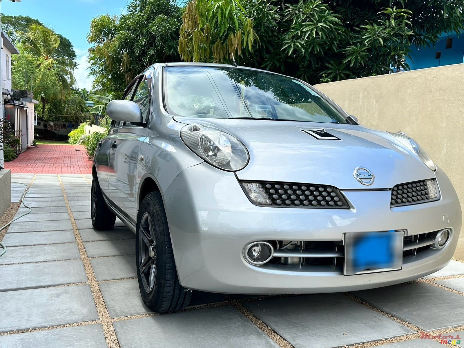 2005' Nissan March AK12 photo #2