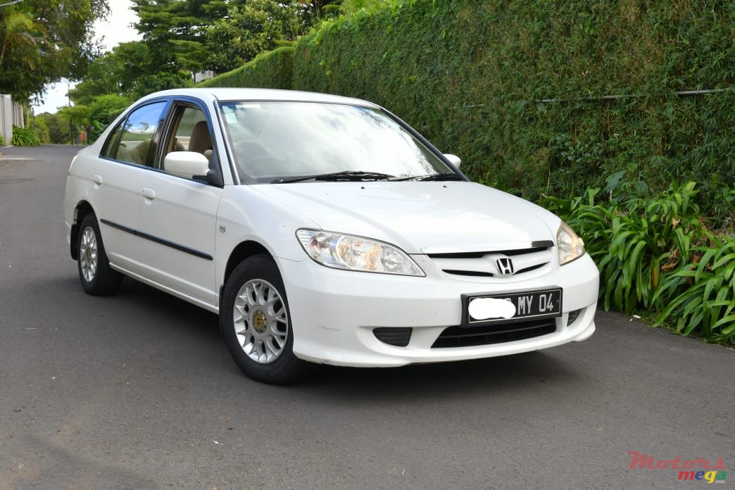 2004' Honda Civic photo #1