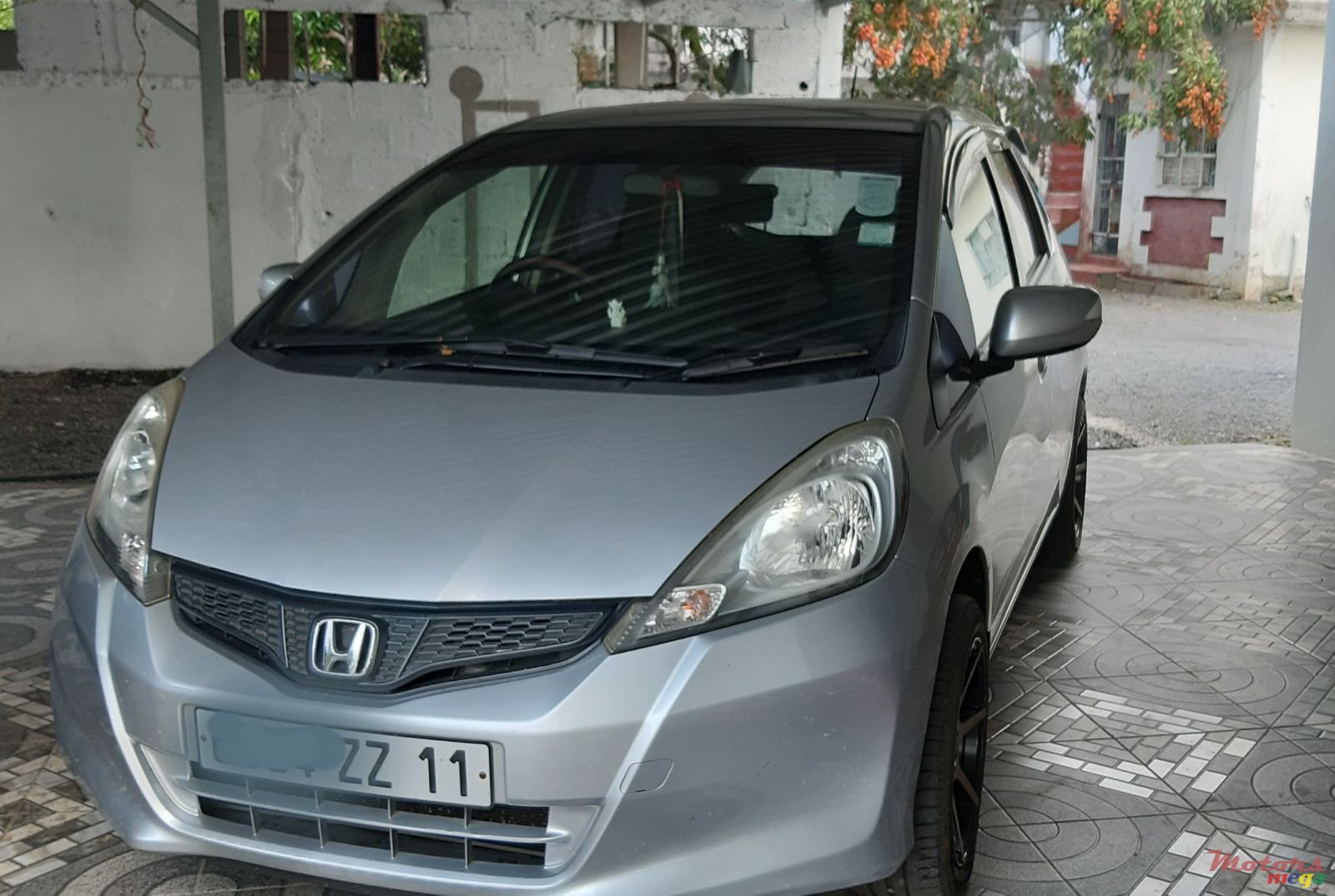 2011' Honda Fit photo #2