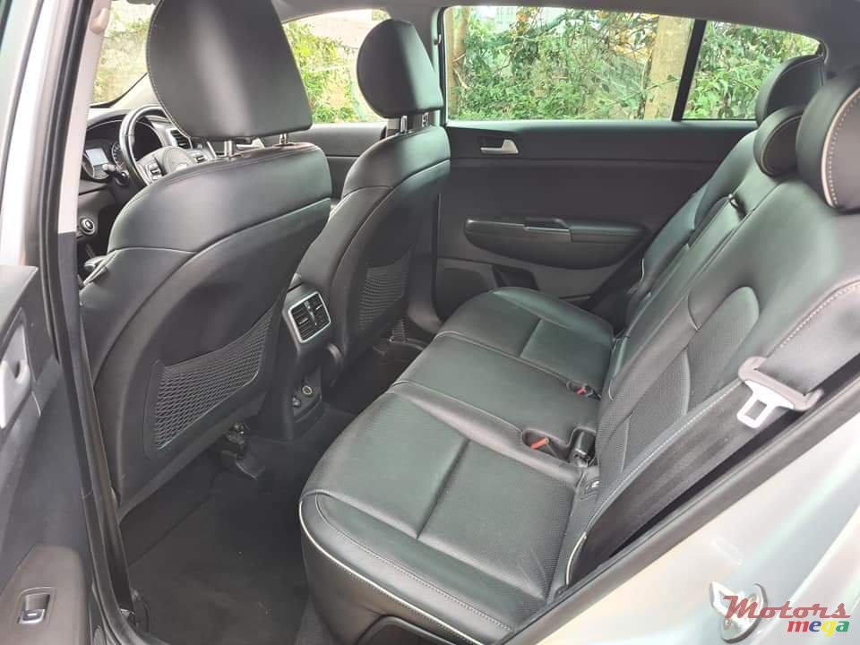 2016' Kia Sportage photo #7