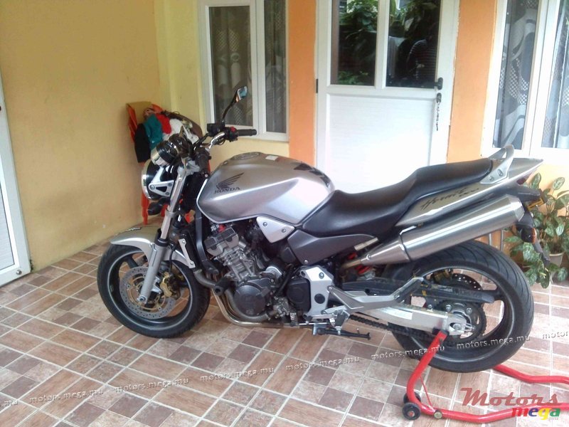 2006' Honda Hornet 900 photo #2