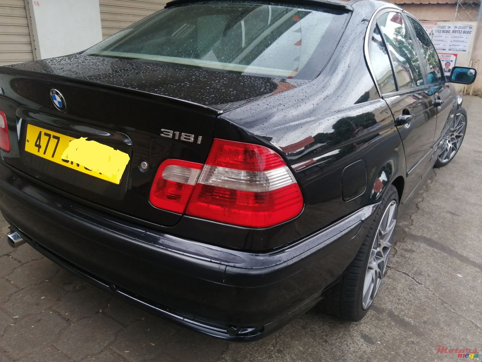 2001' BMW 318 photo #5