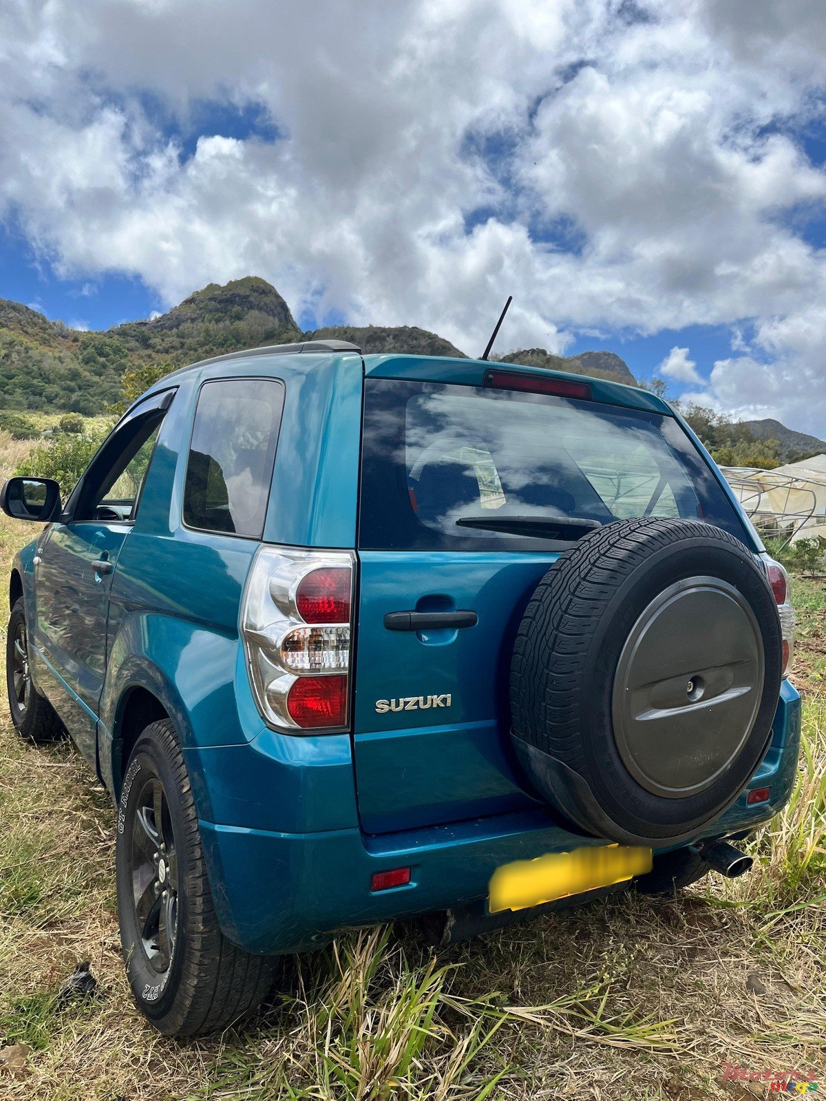 2009' Suzuki Grand Vitara photo #5