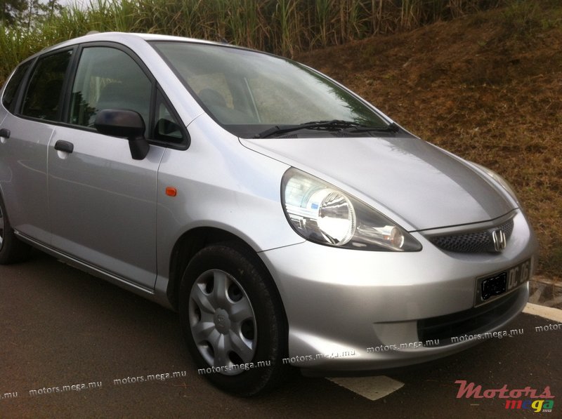 2006' Honda JAZZ photo #1