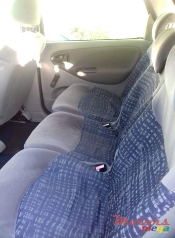 2002' Renault Scenic 1.4L ESSENCE photo #4