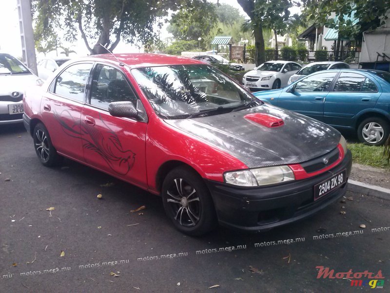 1998' Mazda 323 photo #1