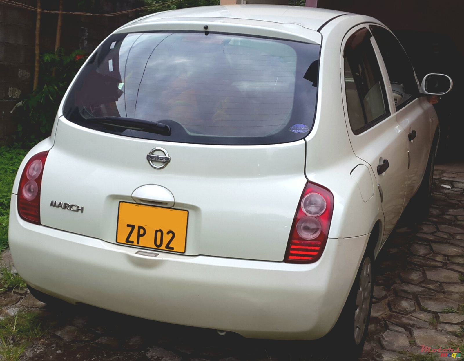 2002' Nissan March photo #3