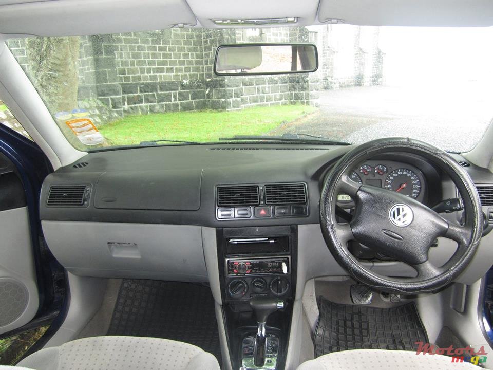 2000' Volkswagen Golf IV photo #7