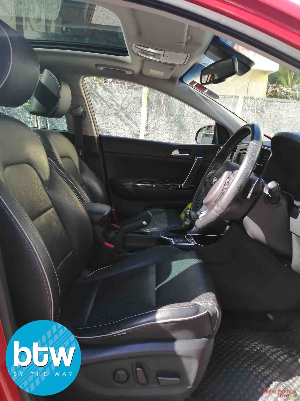 2017' Kia Sportage photo #5