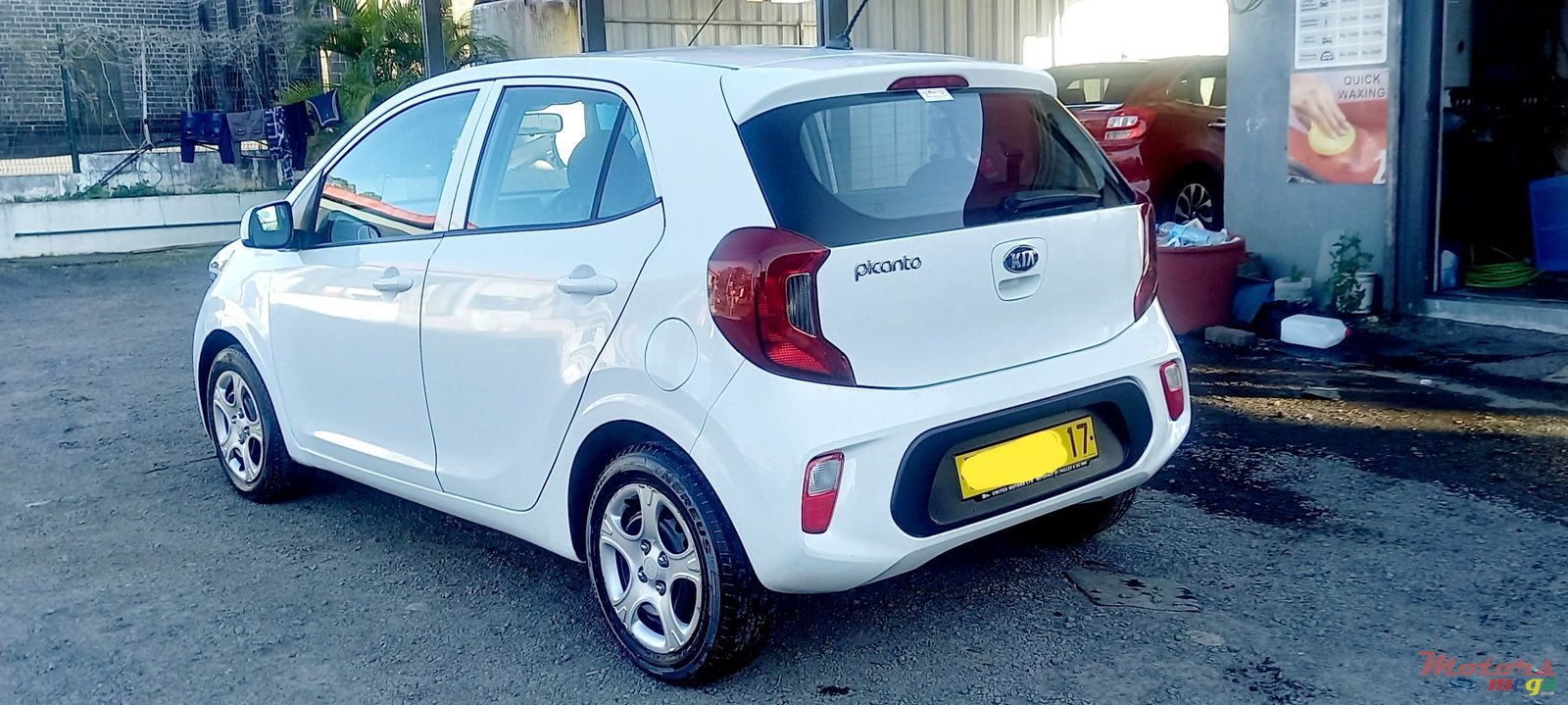 2017' Kia Picanto photo #3