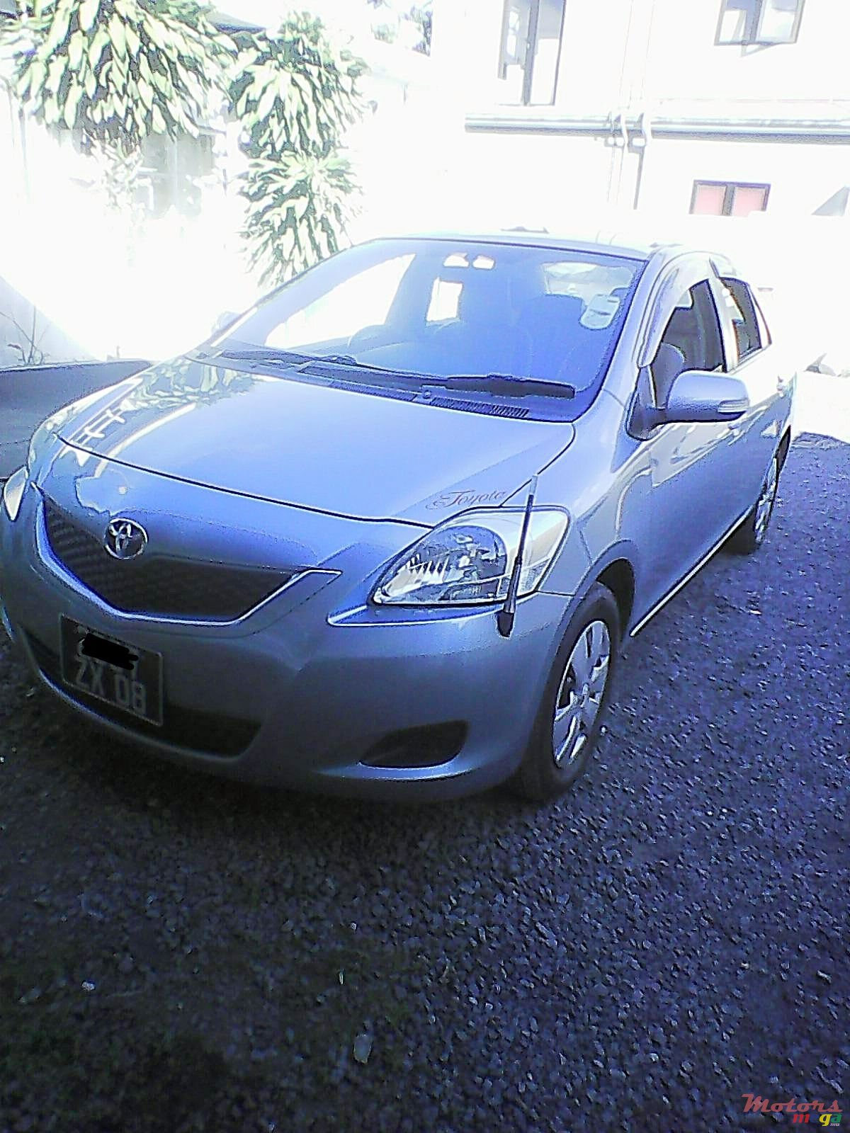 2008' Toyota Belta photo #2