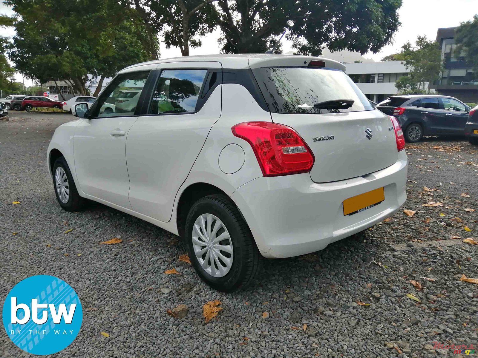 2018' Suzuki Swift photo #2