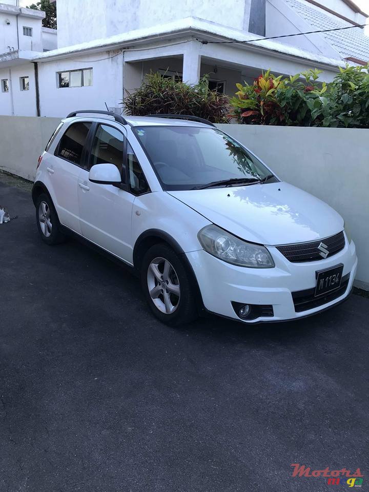 2006' Suzuki SX4 photo #2